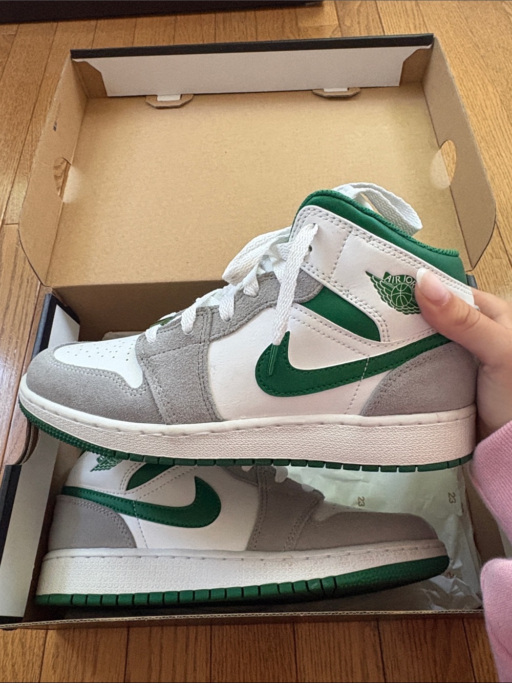 air jordan 1 mid SE (GS)